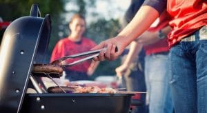 Read more about the article Grilling for a Crowd – 30 Frugal Tips and Tricks